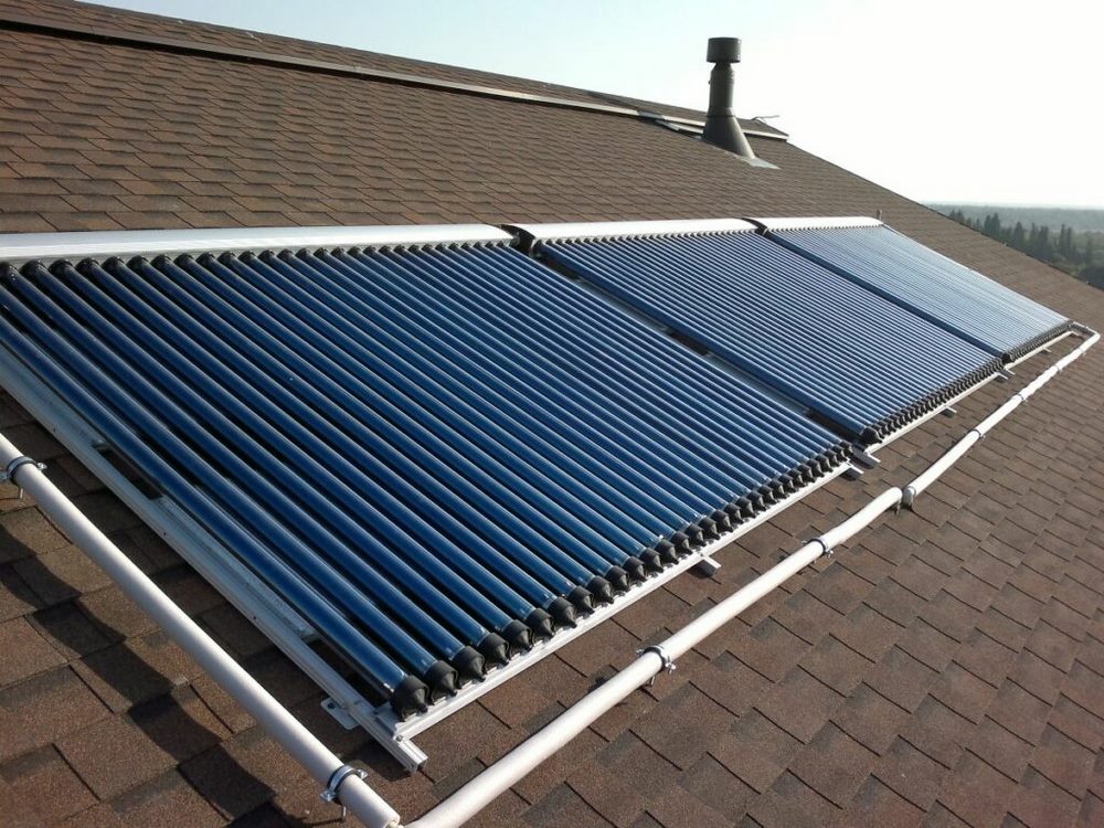 Automatische Pelletkessel mit Solaranlage – Feuerraum – Pelletkessel für feste Brennstoffe, Pelletbrenner, Industrie